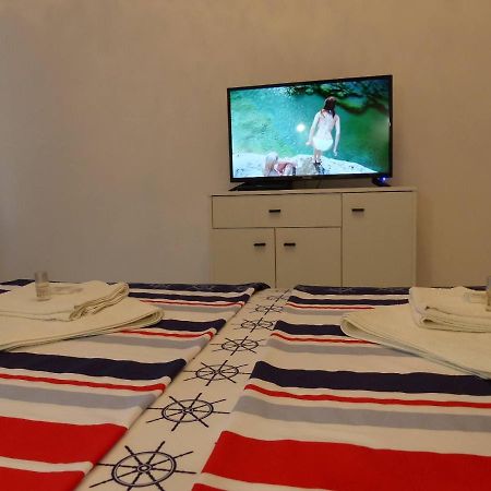 Apartament Holiday Burgas Stad Buitenkant foto