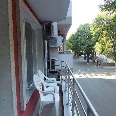 Apartament Holiday Burgas Stad Buitenkant foto