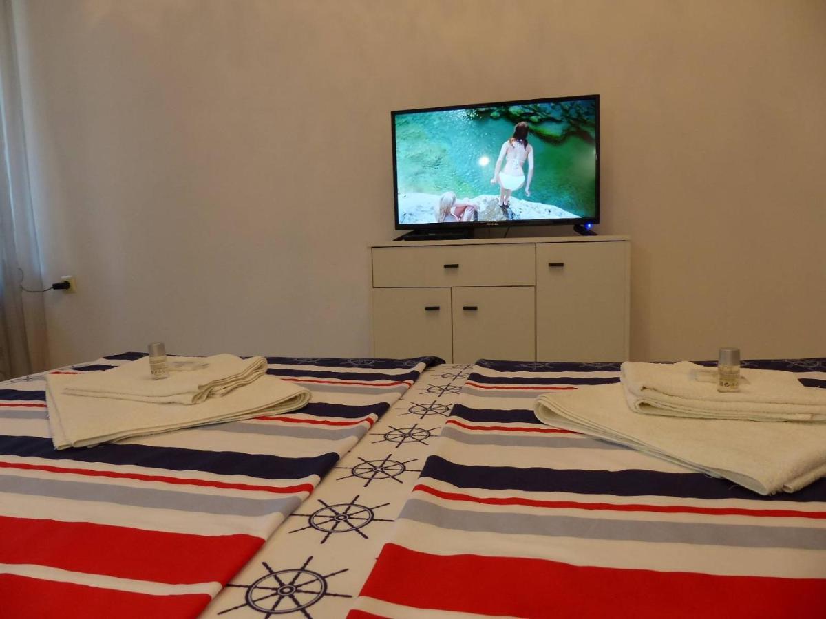 Apartament Holiday Burgas Stad Buitenkant foto