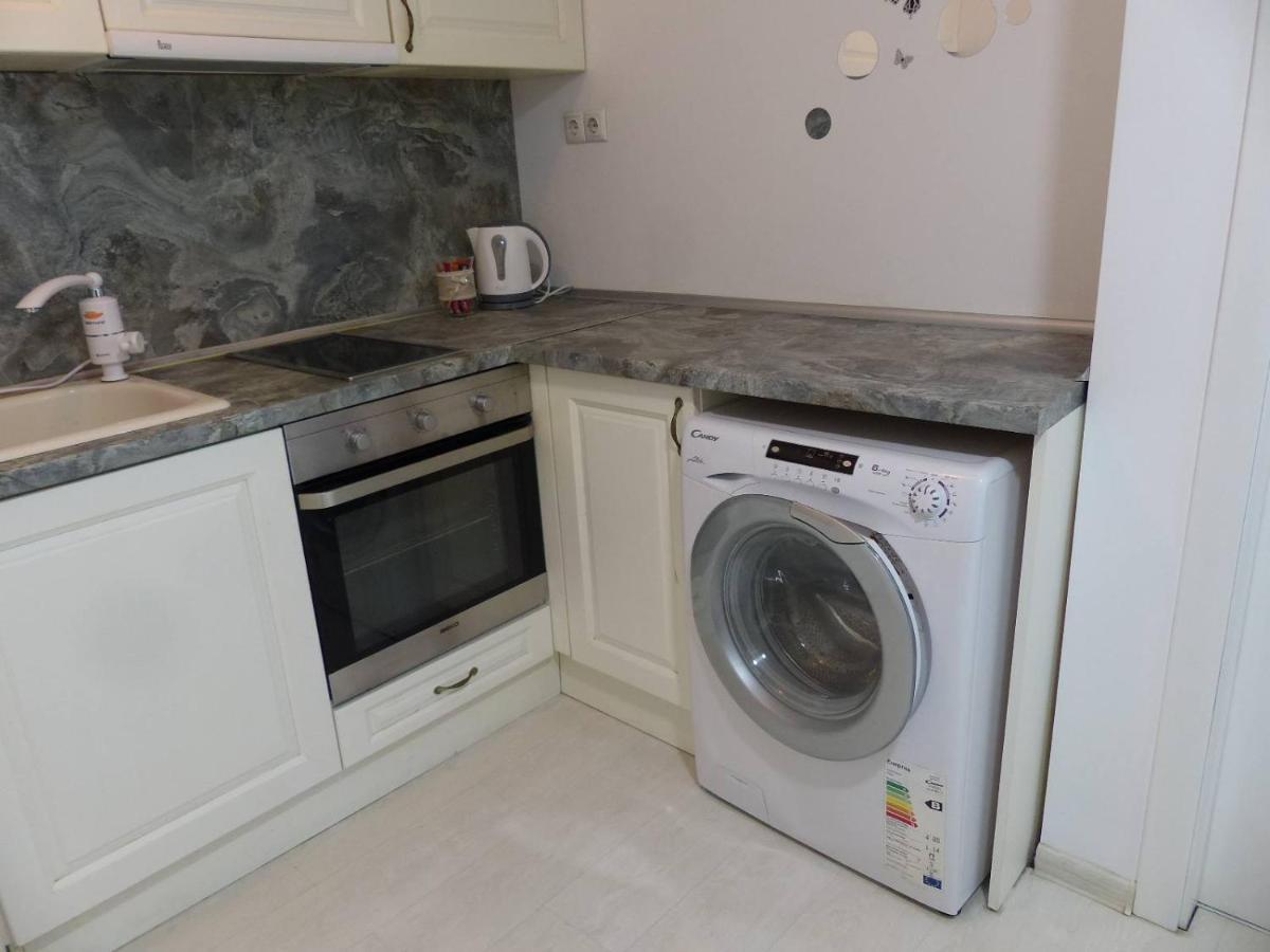 Apartament Holiday Burgas Stad Buitenkant foto