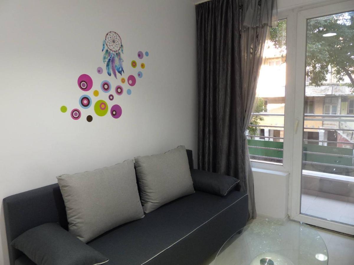 Apartament Holiday Burgas Stad Buitenkant foto
